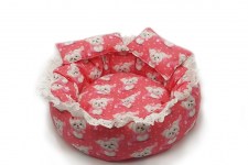 zc-dogbows-lovely-maltese-bed-b